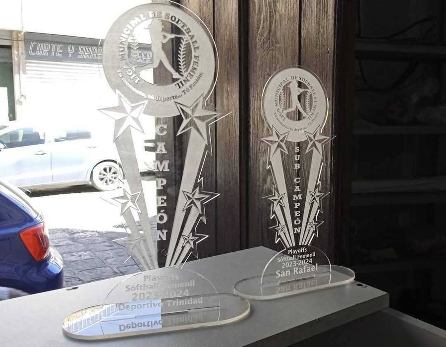 Trofeos Acrílico Softball
