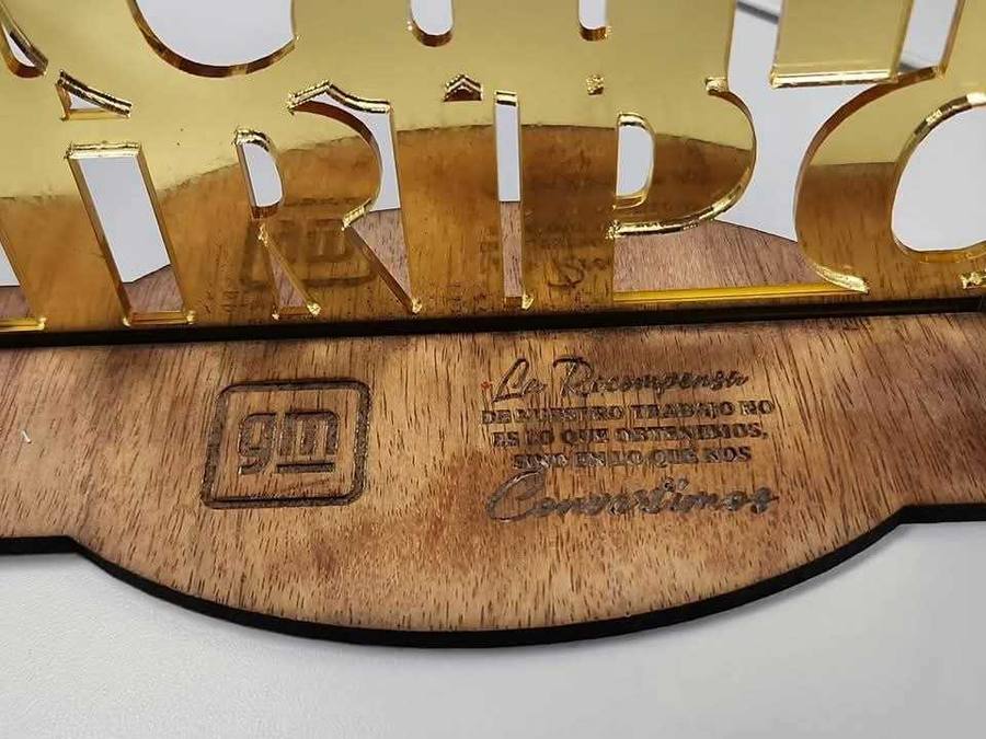 Reconocimiento Madera & Dorado